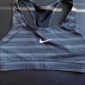Nike dri-fit sports bra